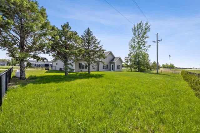 $375,000 | 300 Pine Drive, Hankinson, ND 58041