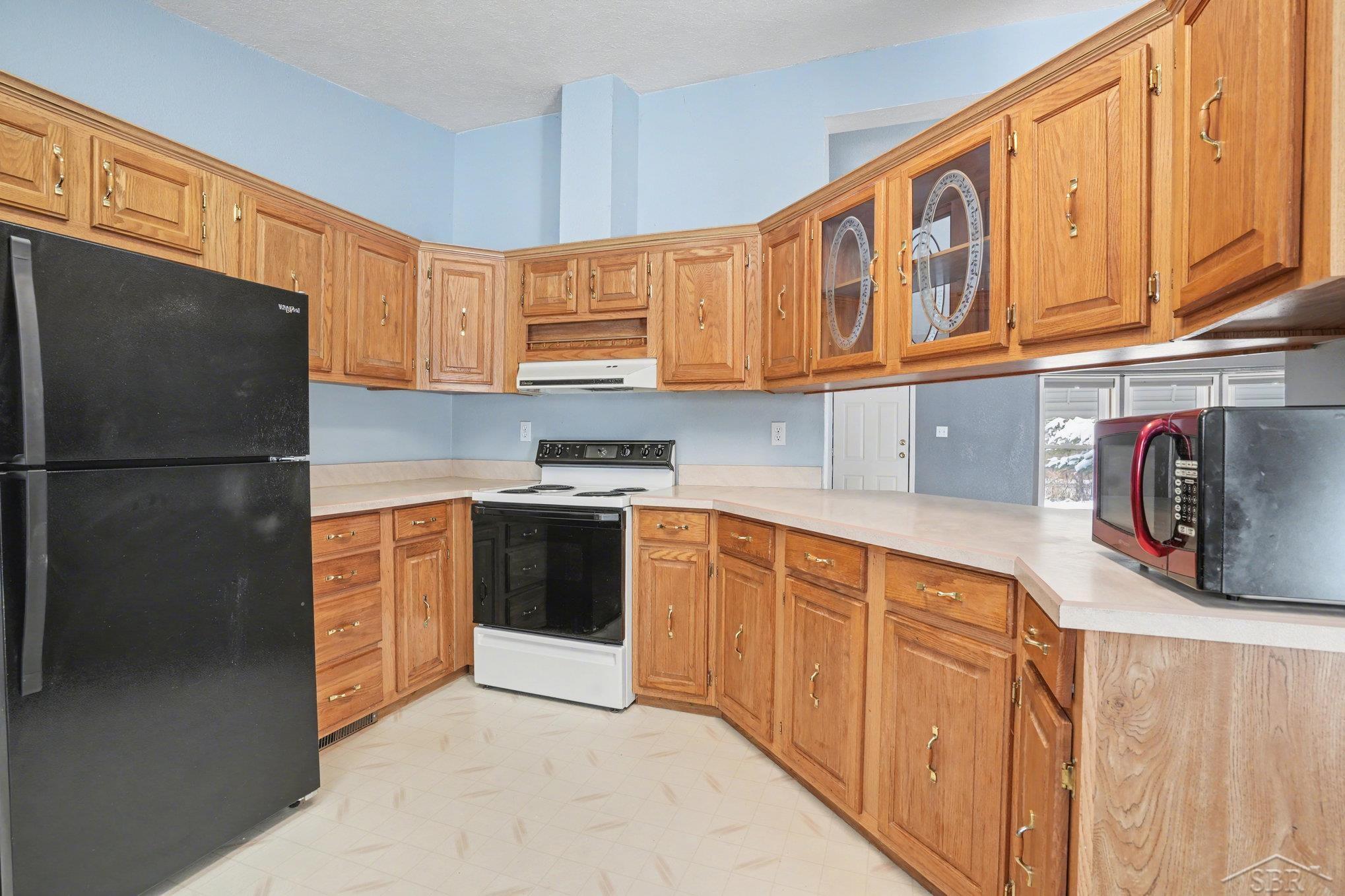 4030 Maloney Road Pinconning, MI 48650 - Photo 8 of 25