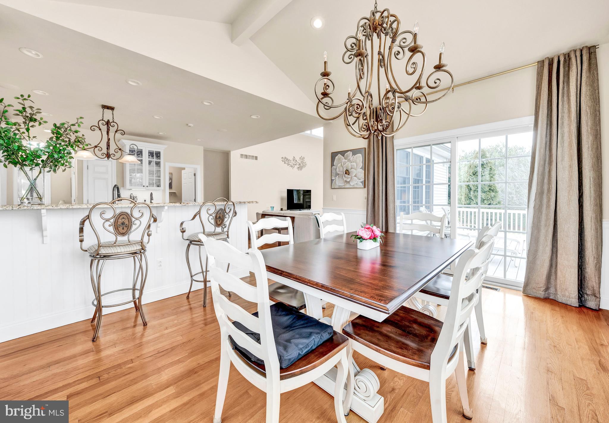 6 Hunters Ridge Drive Pennington, NJ 08534 - Photo 30 of 57 Breakfast room
