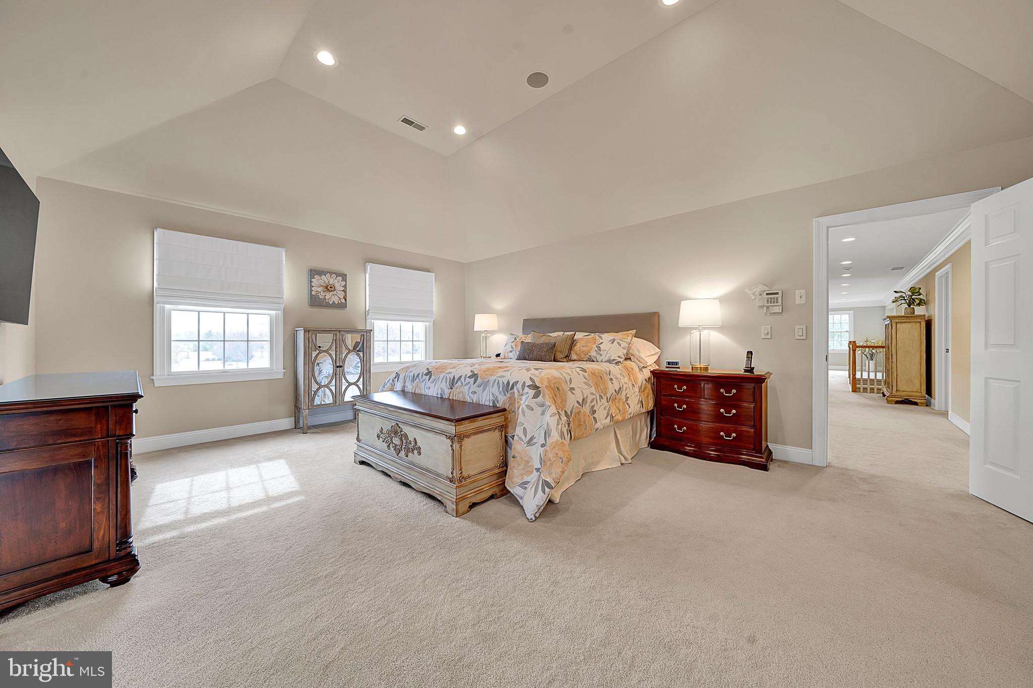 6 Hunters Ridge Drive Pennington, NJ 08534 - Photo 39 of 57 Master bedroom