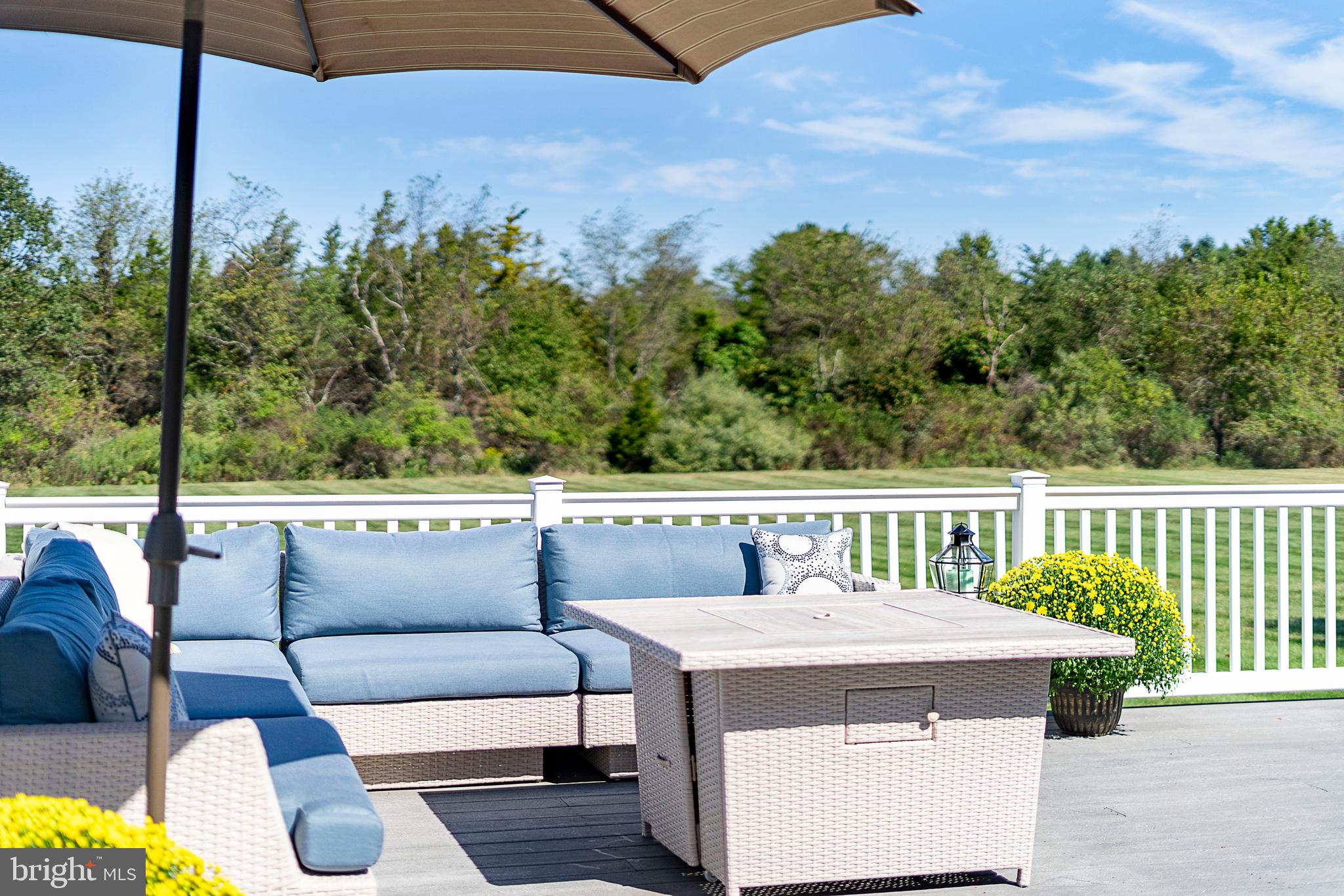 6 Hunters Ridge Drive Pennington, NJ 08534 - Photo 10 of 57 Rear deck