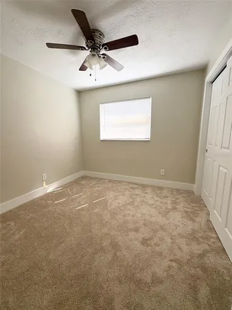 $3,200 | 736 86th Avenue North, St. Petersburg, FL 33702