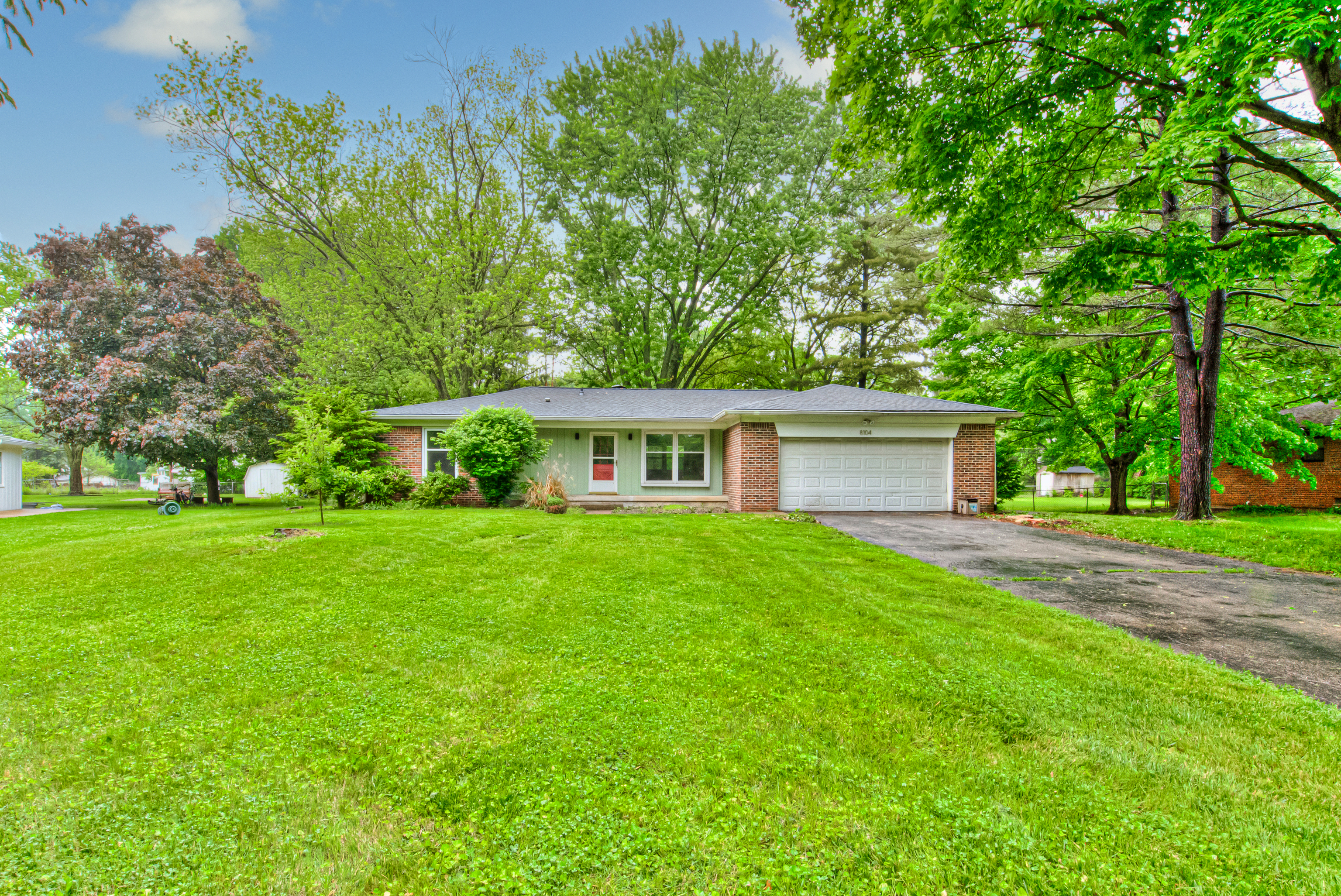 8104 Folkstone Road Indianapolis, IN 46268 - Photo 1 of 34 Gallery Image 1