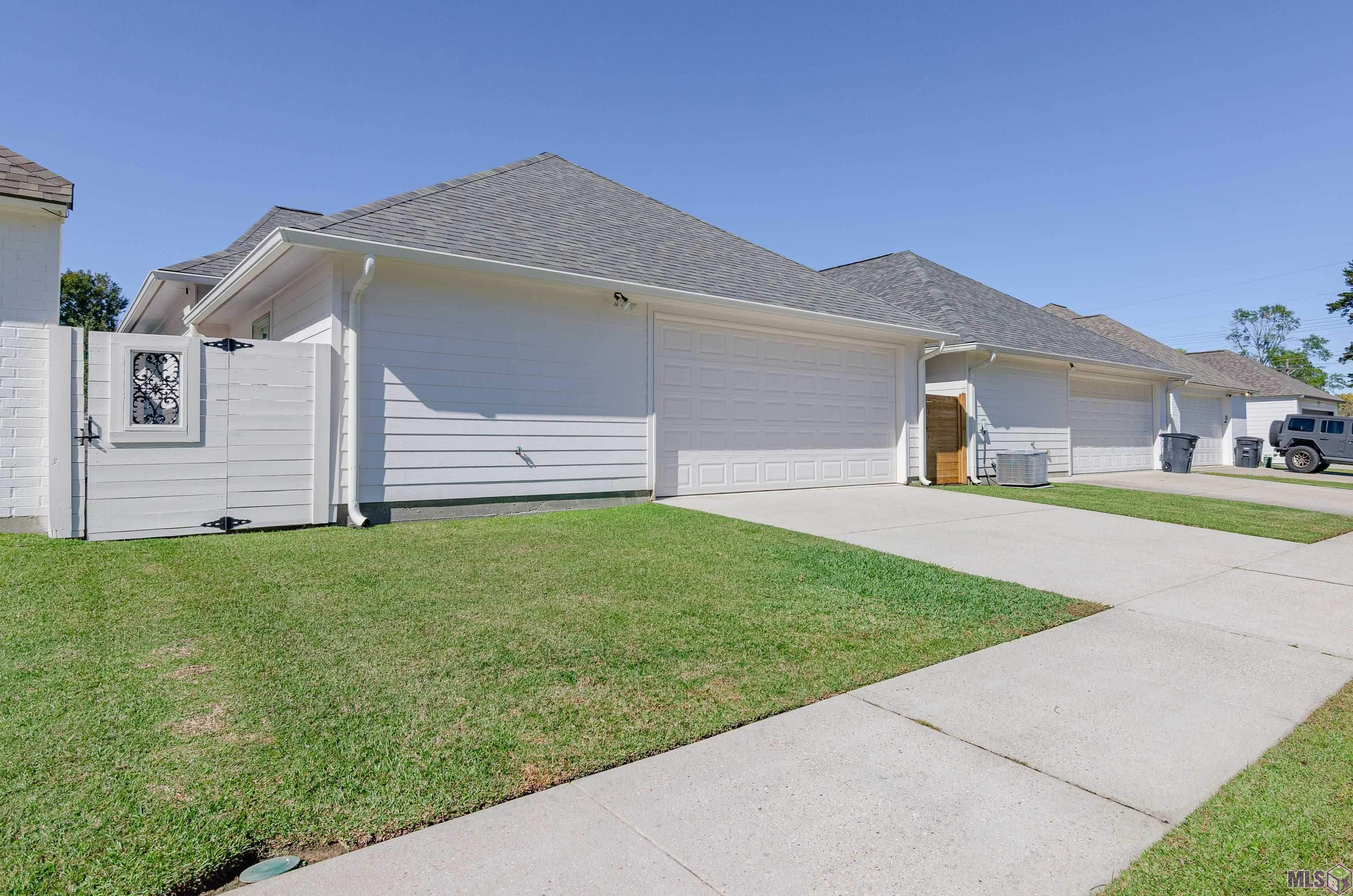6522 Silver Oak Drive Baton Rouge, LA 70817 - Photo 16 of 19 Back of Property