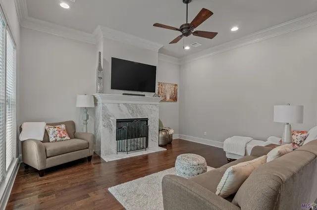 $338,500 | 6522 Silver Oak Drive, Baton Rouge, LA 70817