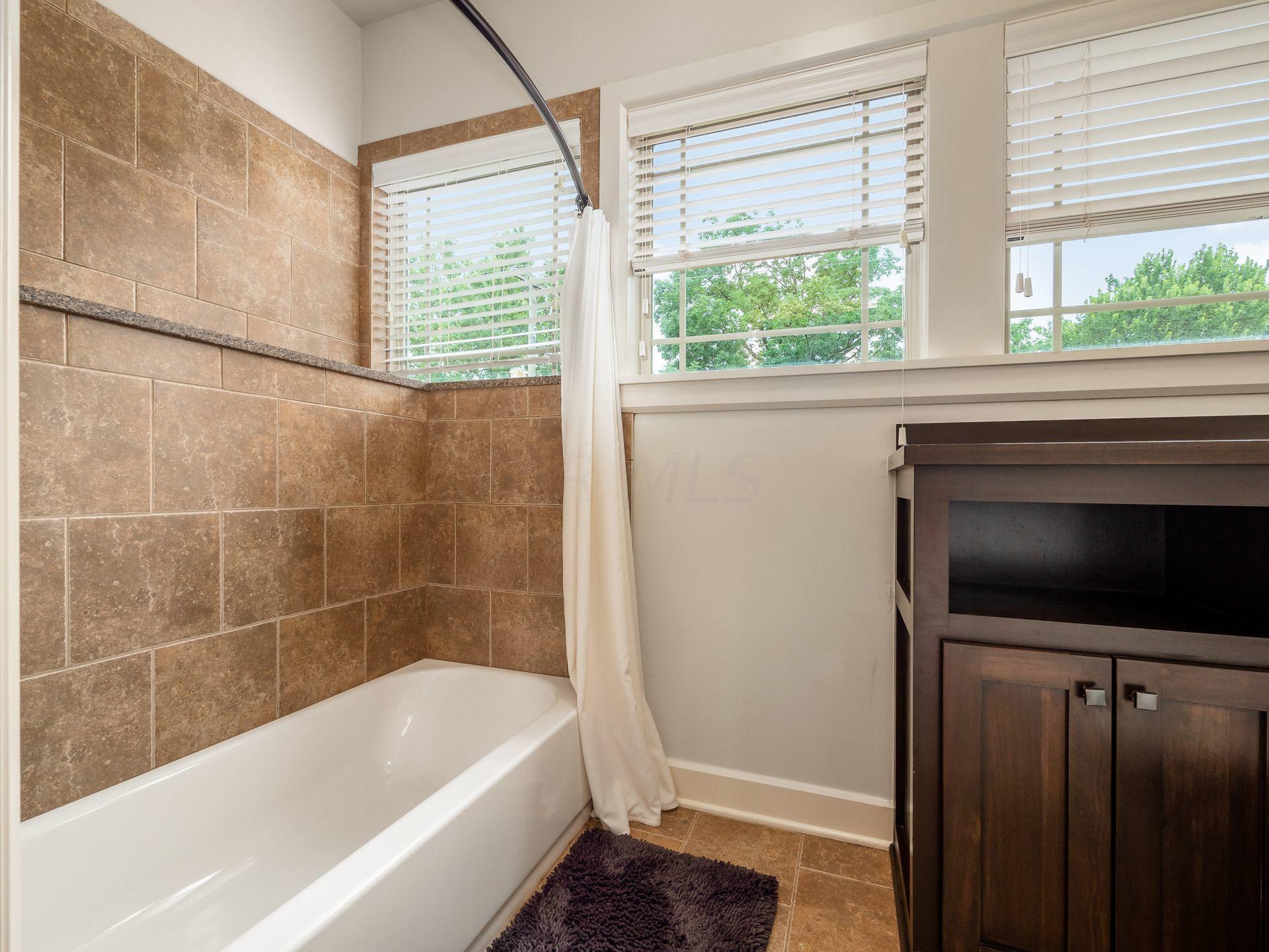 2380 Lane Road Upper Arlington, OH 43220 - Photo 25 of 50