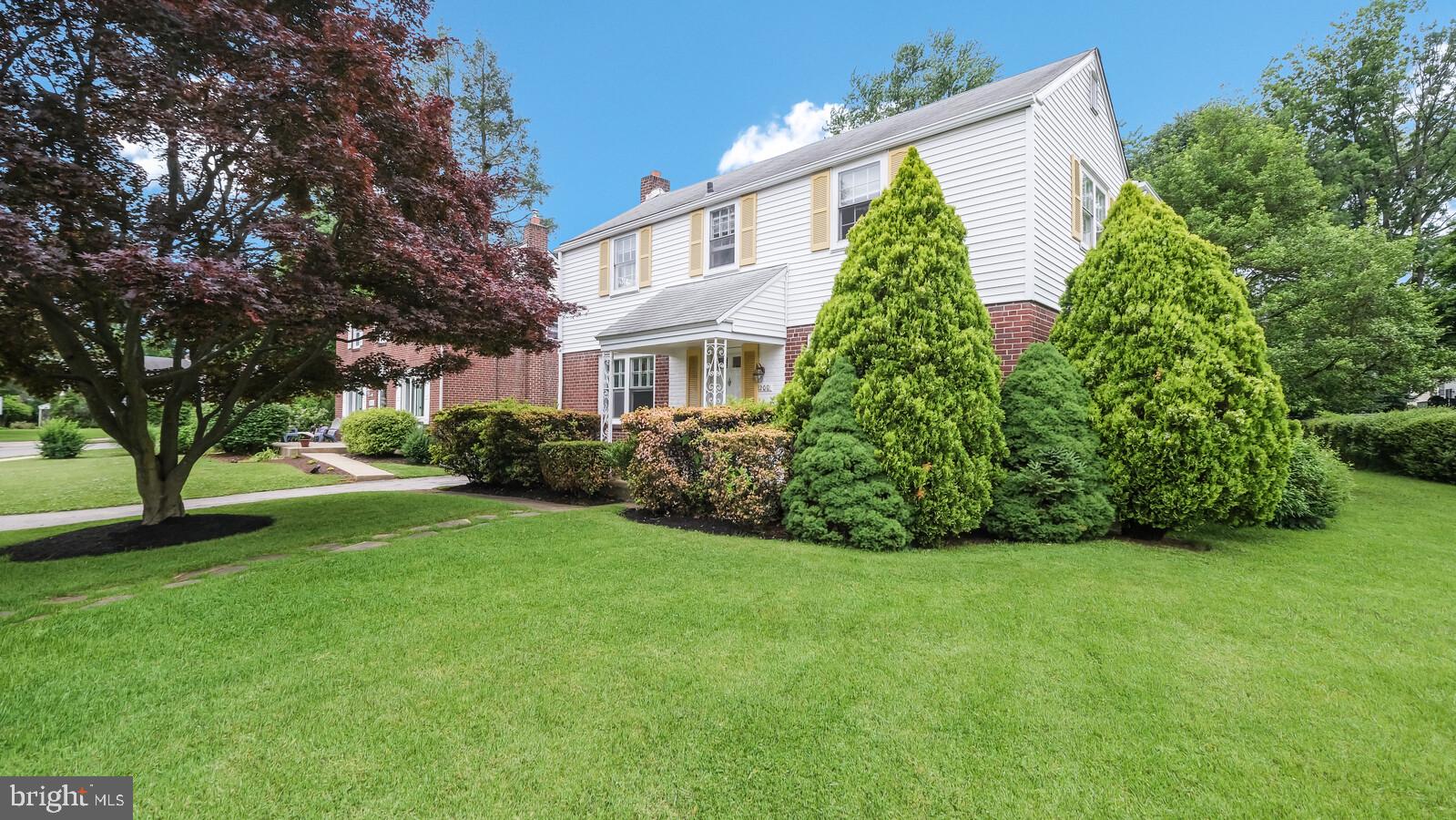 200 Pembroke Road Havertown, PA 19083 - Photo 1 of 28