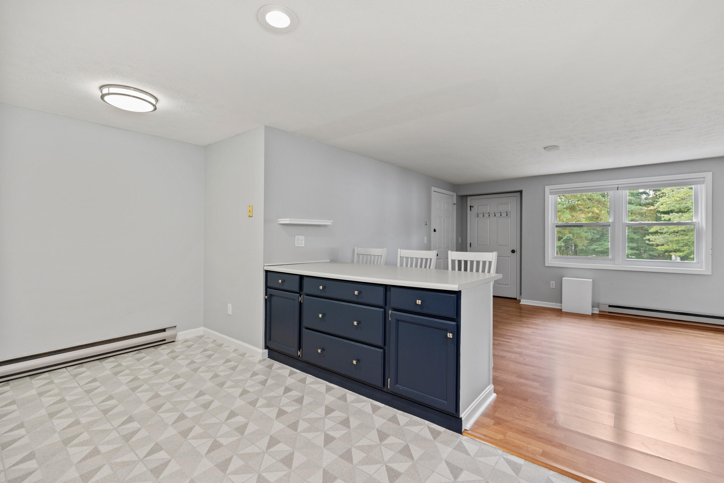 39 Smithwheel Road, Unit 39 Old Orchard Beach, ME 04064 - Photo 8 of 19 Kitchen
