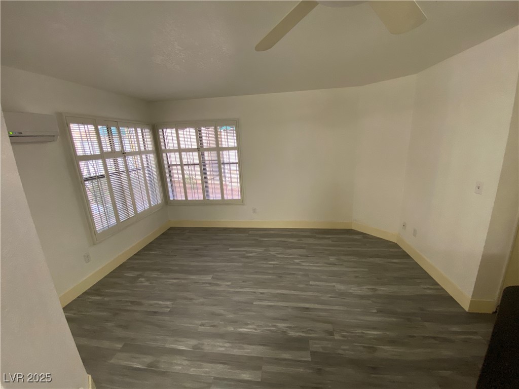 Undisclosed Address Las Vegas, NV 89169 - Photo 4 of 19