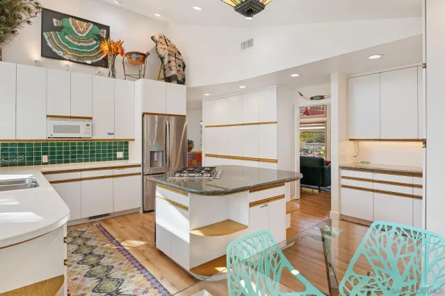 $1,289,000 | 302 Horizon Hills Drive, El Cajon, CA 92020