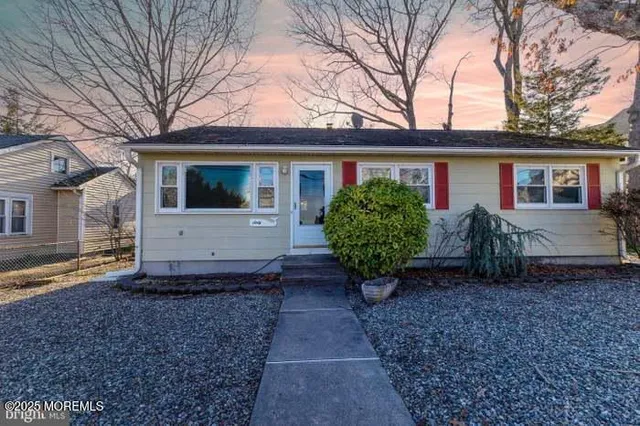 $1,500 | 60 Edwards Road, Brick, NJ 08723