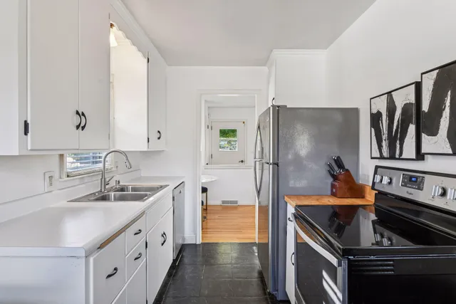 $350,000 | 2533 Oregon Avenue South, St. Louis Park, MN 55426