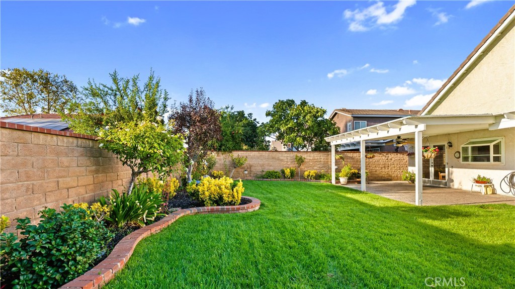 29161 Rangewood Road Castaic, CA 91384 - Photo 4 of 67 Gallery Image 4