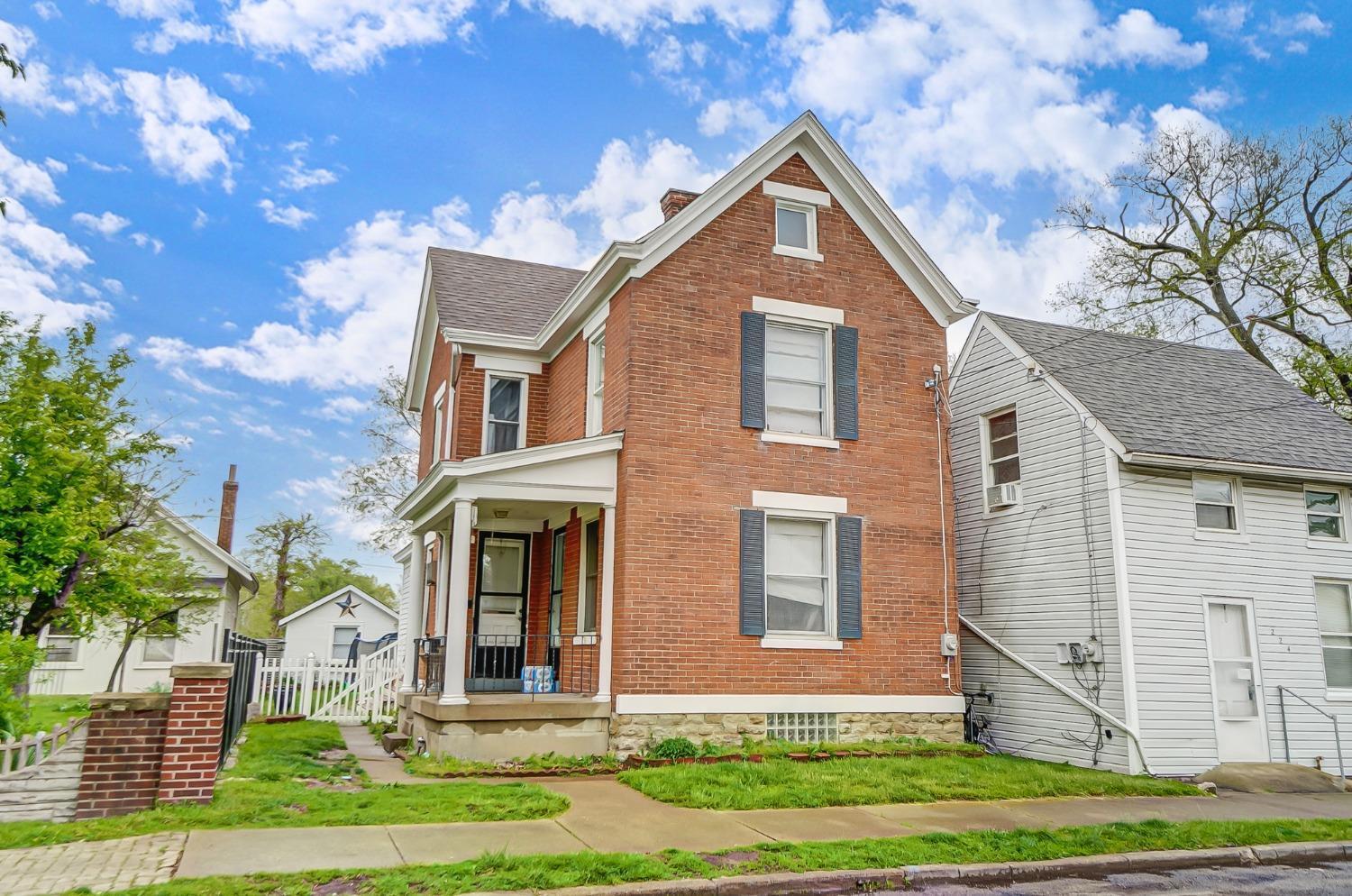 226 Walnut Street Reading, OH 45215 - Photo 1 of 37