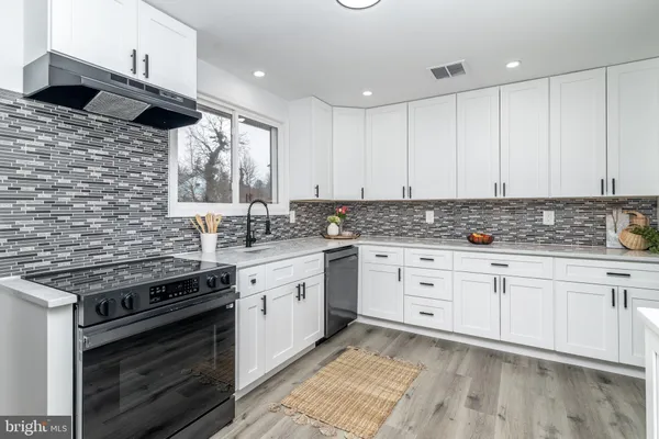 $525,000 | 3001 Church Road, Cherry Hill, NJ 08002