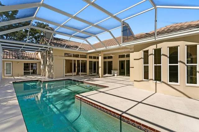 $925,000 | 4917 Londonderry Drive, Tampa, FL 33647