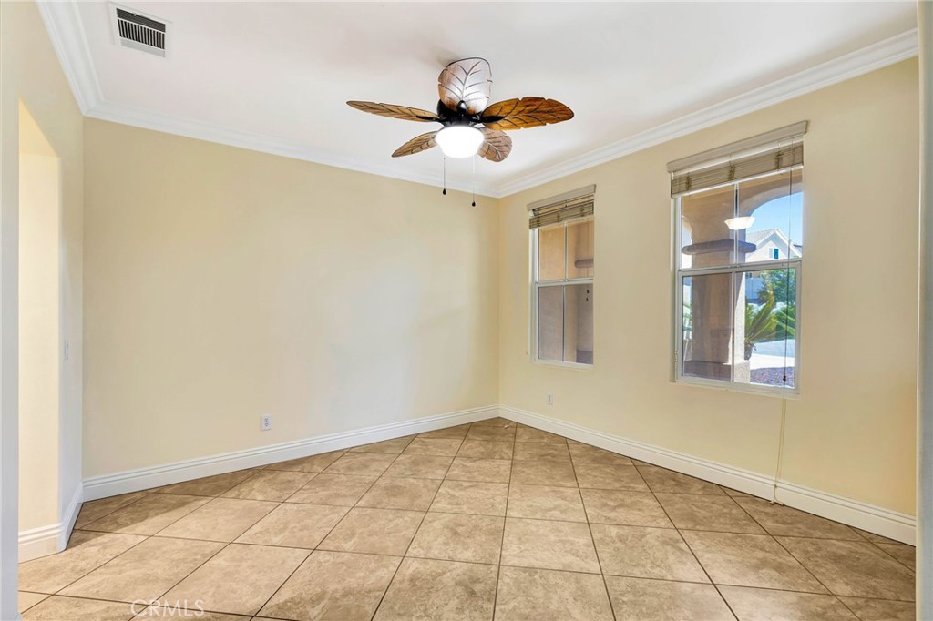 17603 Fan Palm Lane Riverside, CA 92503 - Photo 11 of 53