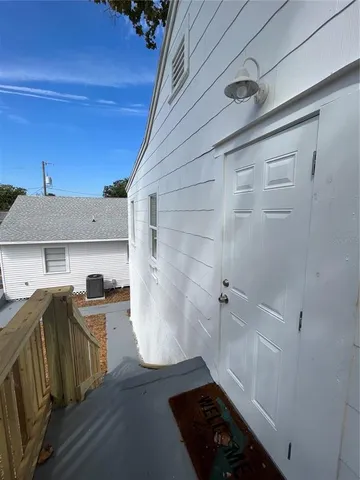 a view of a walk in closet