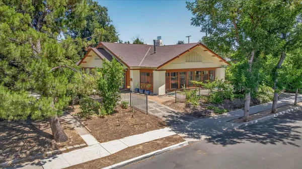 $440,000 | 641 East Yale Avenue, Fresno, CA 93704