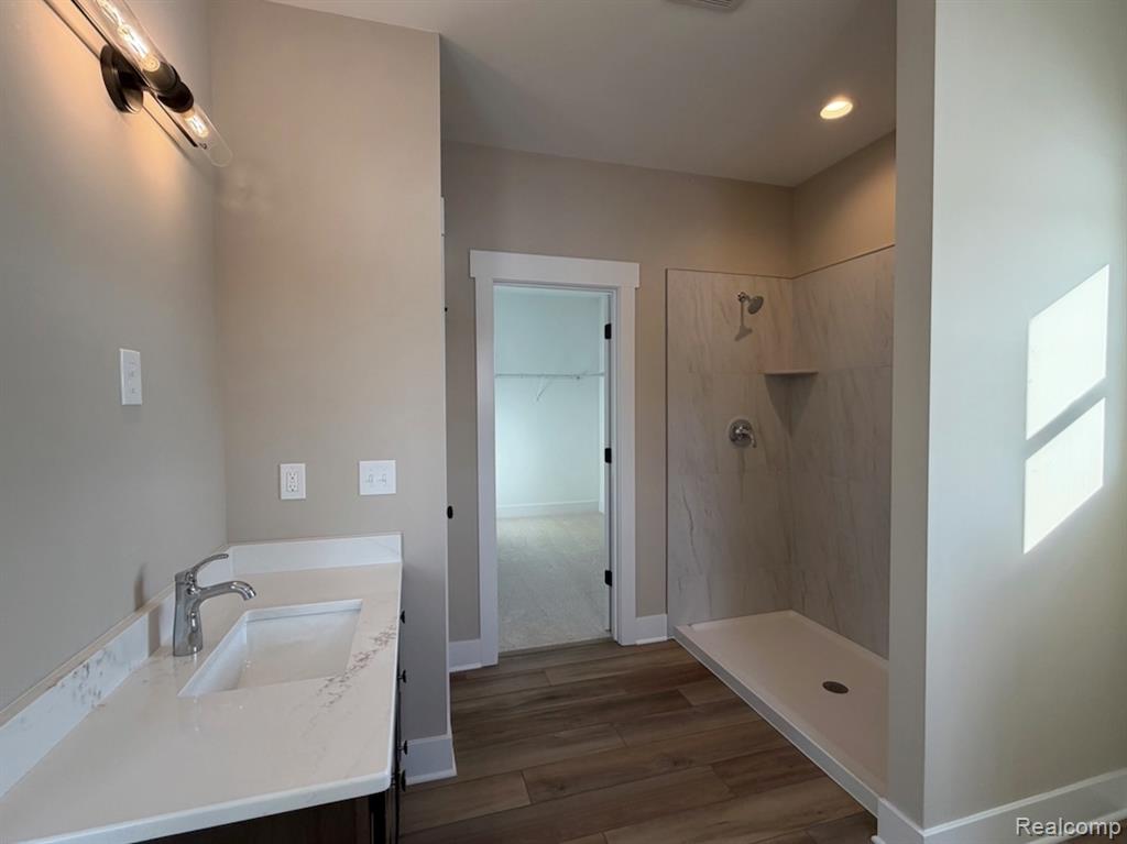 1 Timber Trail Flint, MI 48506 - Photo 4 of 5