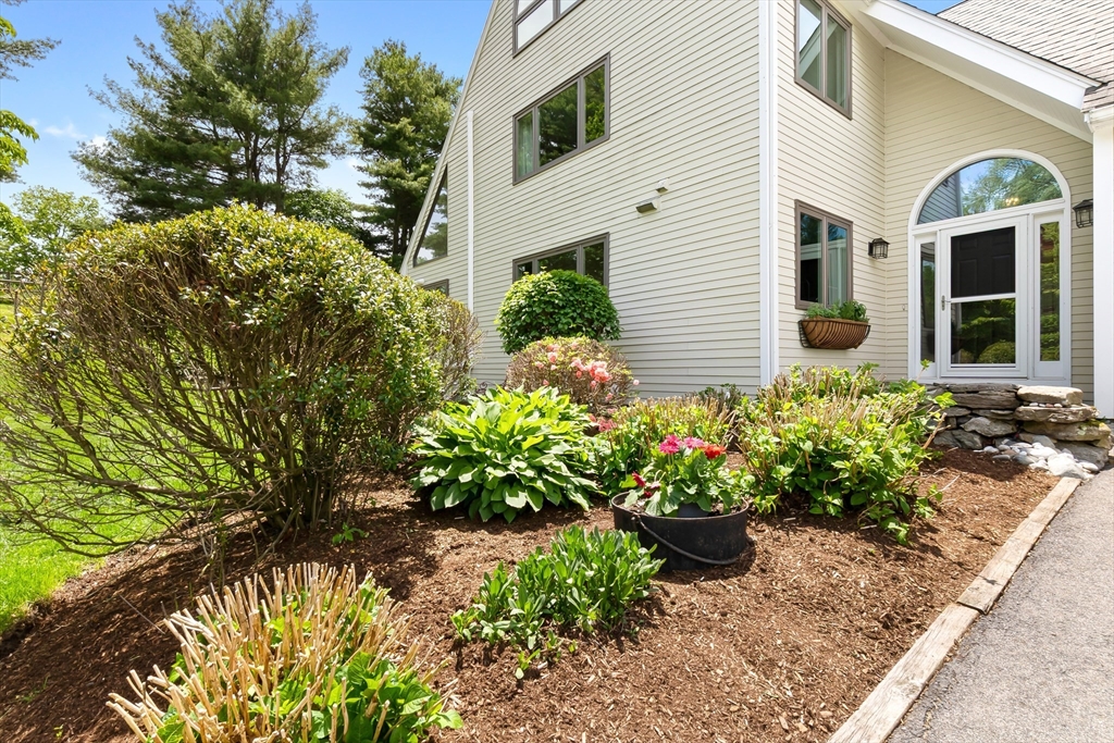 79 Scotland Road Newbury, MA 01951 - Photo 2 of 41 Gallery Image 2