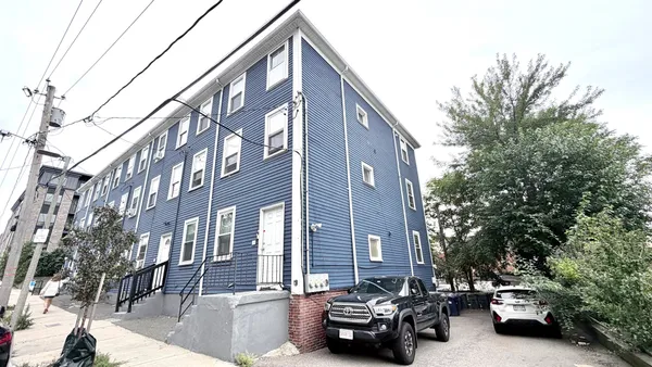 $2,300 | 25 West Fifth Street, Unit 2, Boston, MA 02127