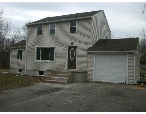 22184 Sumpter Road Belleville, MI 48111 - Photo 1 of 19 Photo 1