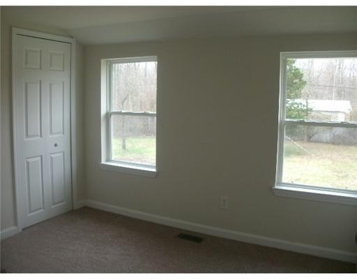 22184 Sumpter Road Belleville, MI 48111 - Photo 9 of 19 Photo 10