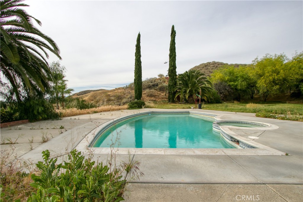 1703 Ridge View Colton, CA 92324 - Photo 34 of 59