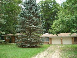 25275 Napier Road South Lyon, MI 48178 - Photo 1 of 1 Front View