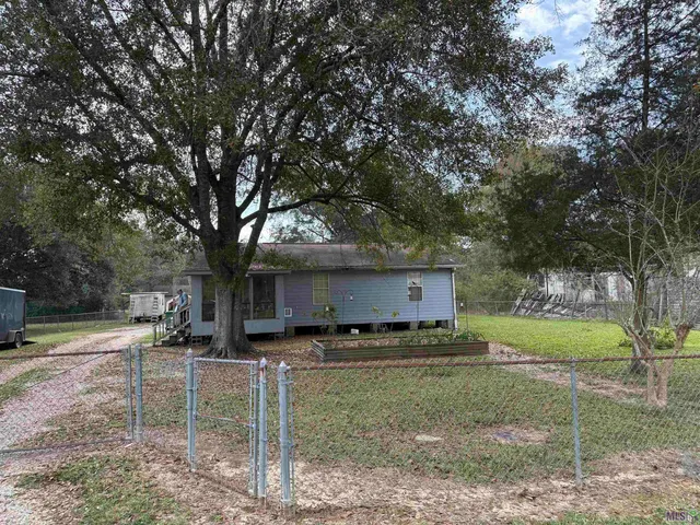 $89,900 | 11390 Dubois Lane, Denham Springs, LA 70726