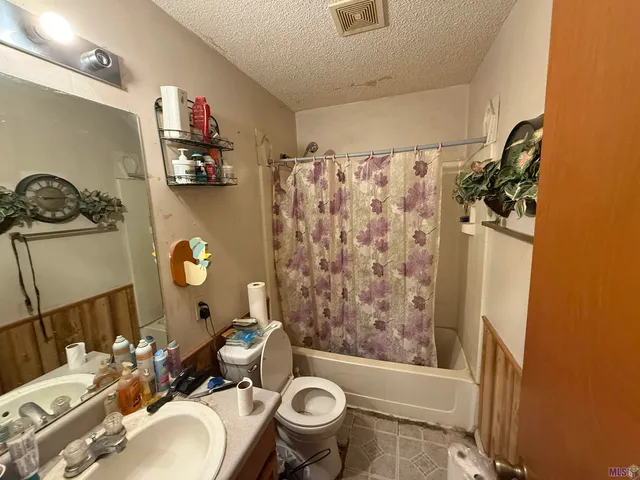 $89,900 | 11390 Dubois Lane, Denham Springs, LA 70726