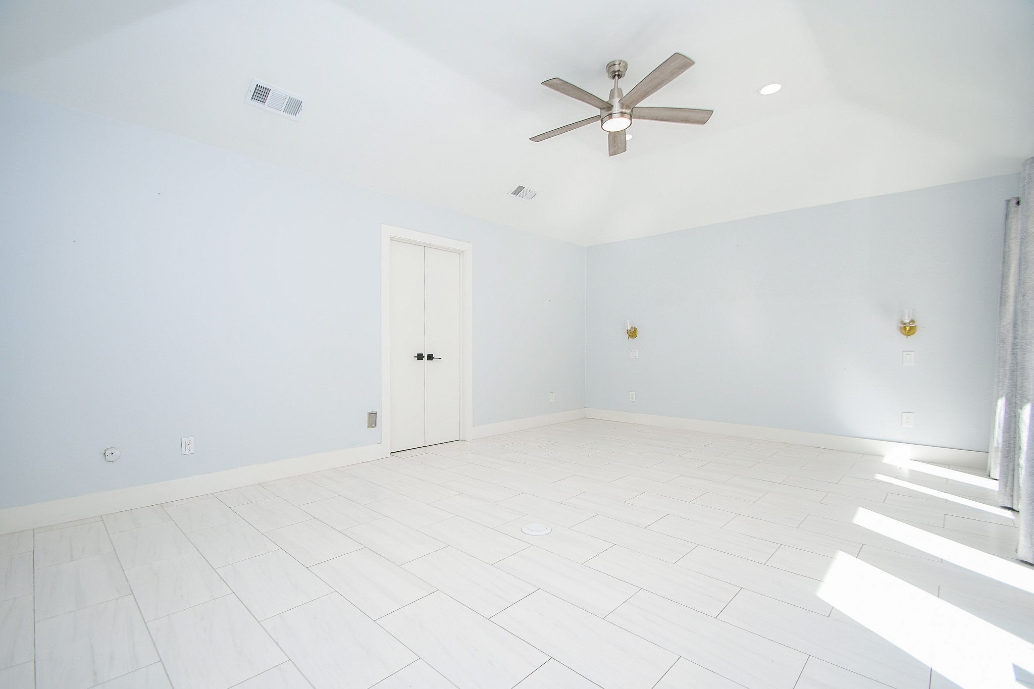 7902 Duffield Lane Houston, TX 77071 - Photo 13 of 31