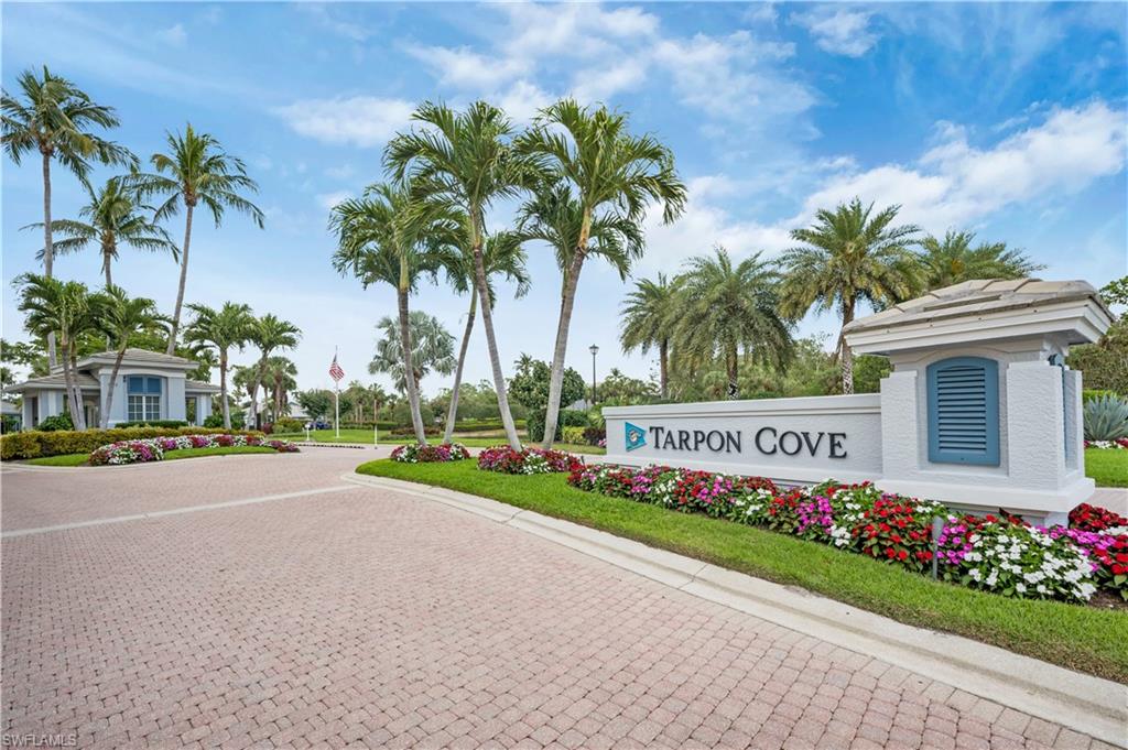 881 Carrick Bend Circle, Unit 202 Naples, FL 34110 - Photo 5 of 35