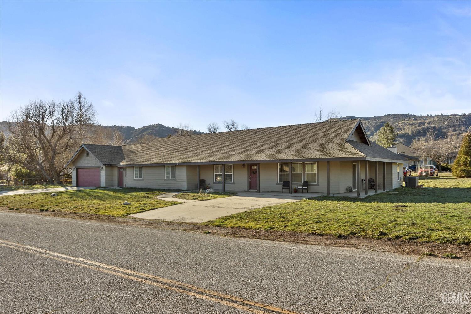 Undisclosed Address Tehachapi, CA 93561 - Photo 13 of 48