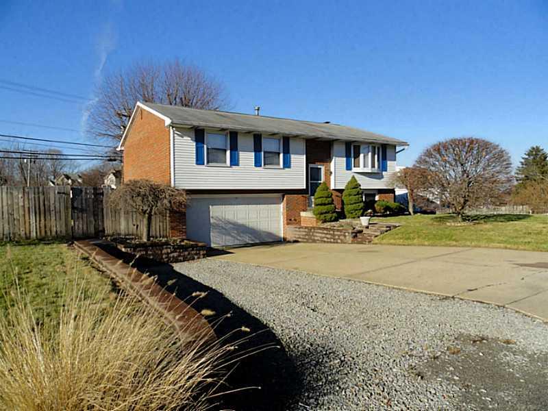 14555 Ridge Road North Huntingdon, PA 15642 - Photo 1 of 25 Exterior Front.