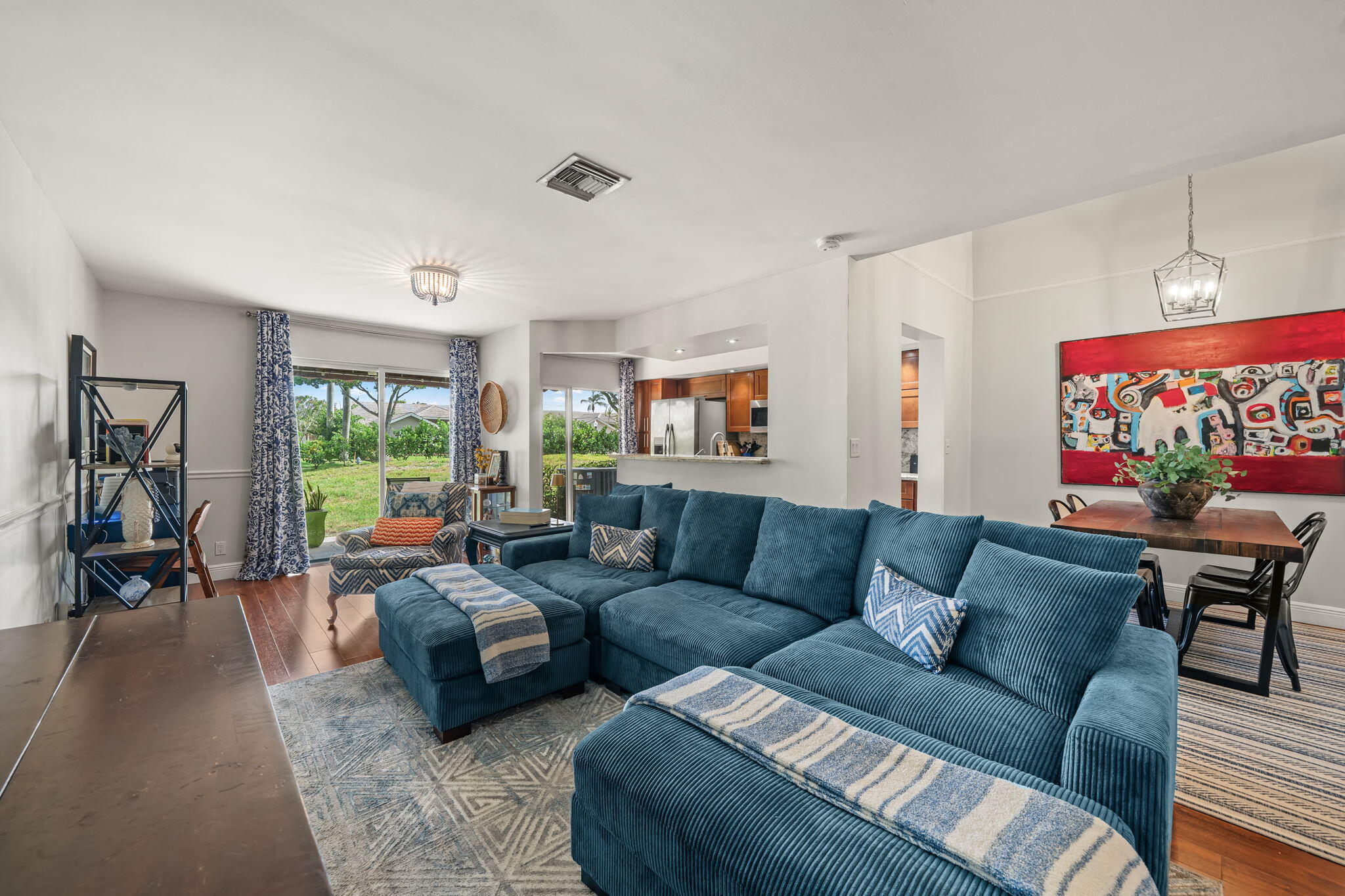 5250 Sapphire Valley Boca Raton, FL 33431 - Photo 10 of 35 Living Room