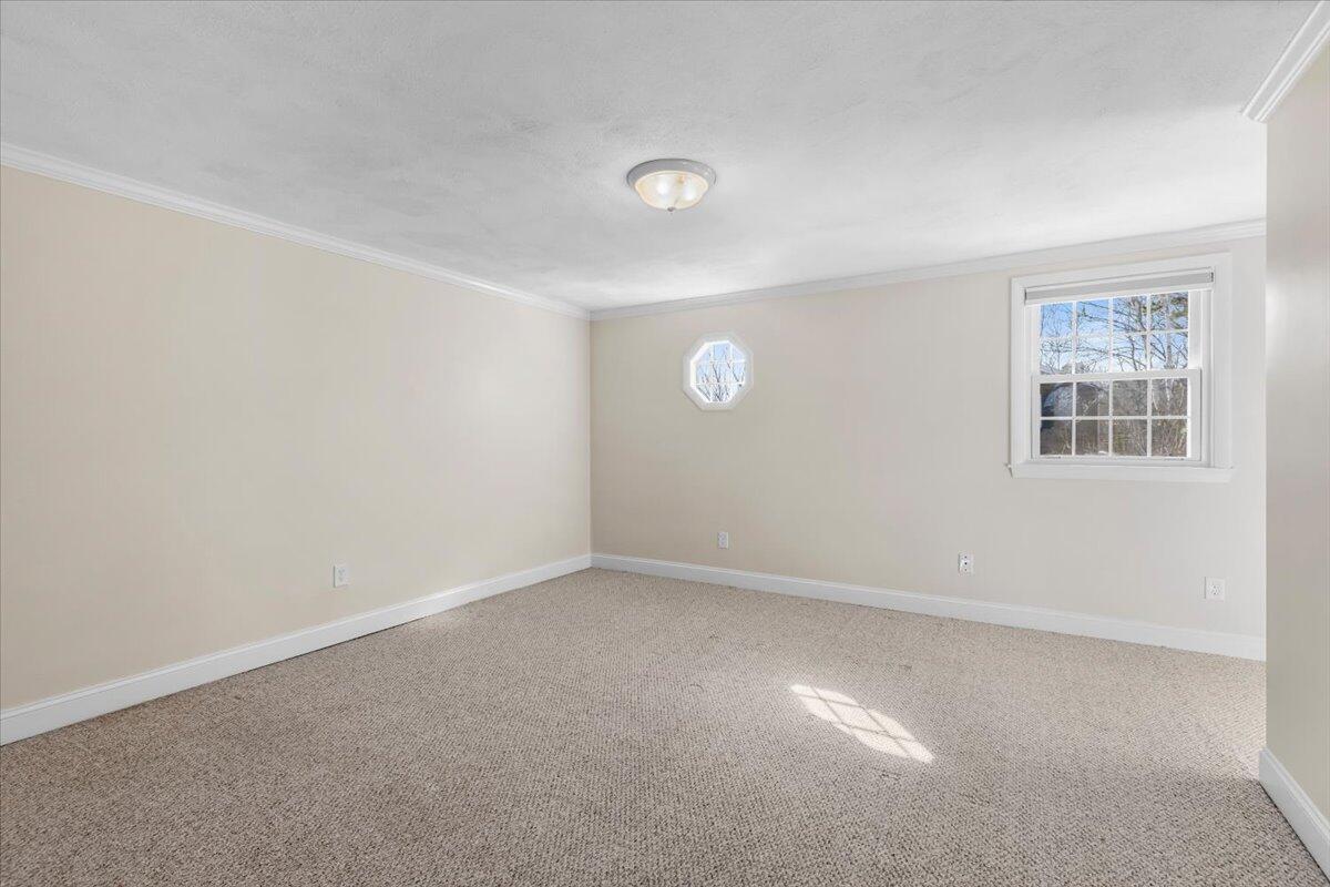 8 Captain Cook Lane, Unit 8 Centerville, MA 02632 - Photo 16 of 35 21-primary br v1