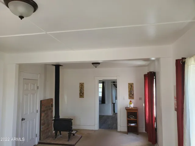 $1,250 | 576 Garfield Avenue, Hayden, AZ 85135