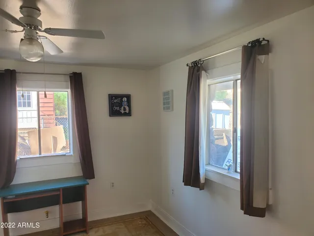 $1,250 | 576 Garfield Avenue, Hayden, AZ 85135