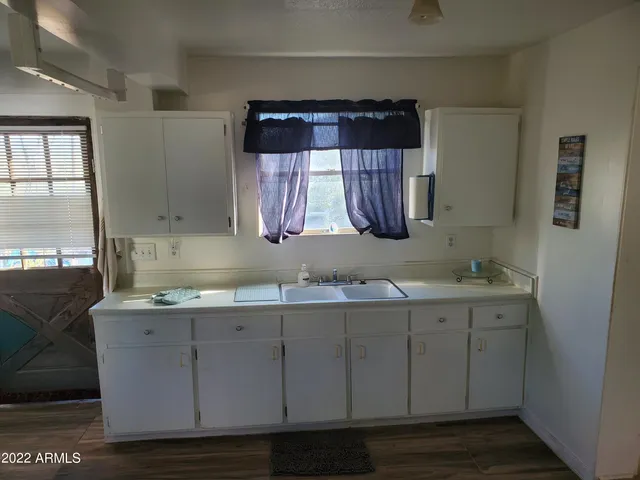 $1,250 | 576 Garfield Avenue, Hayden, AZ 85135