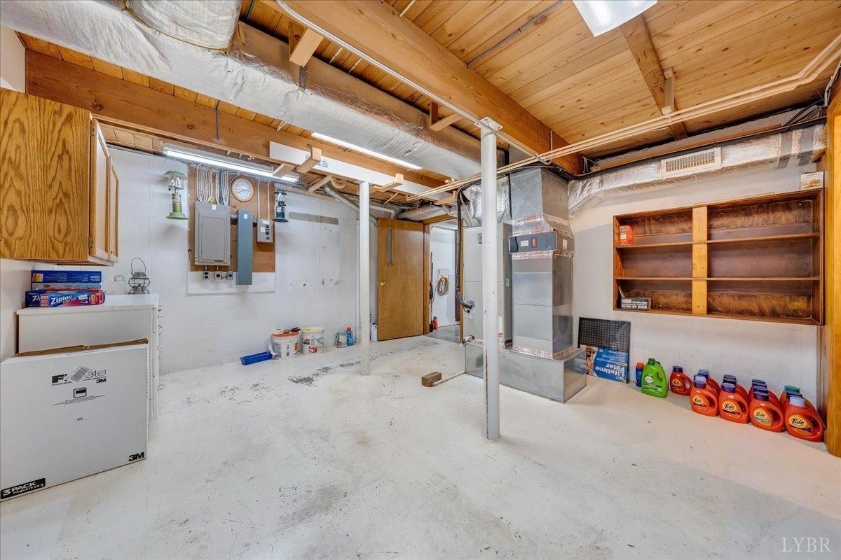 2340 Jopling Road Bedford, VA 24523 - Photo 36 of 73 Gallery Image 36