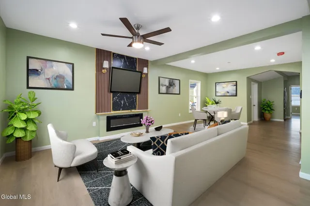 $300,000 | 1006 24th Street, Watervliet, NY 12189