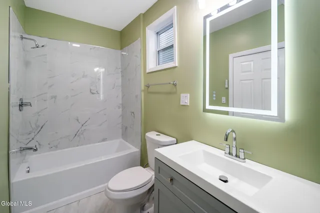 $300,000 | 1006 24th Street, Watervliet, NY 12189