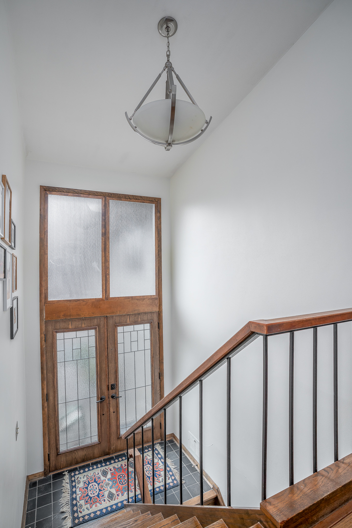 3503 53rd Street Moline, IL 61265 - Photo 3 of 37