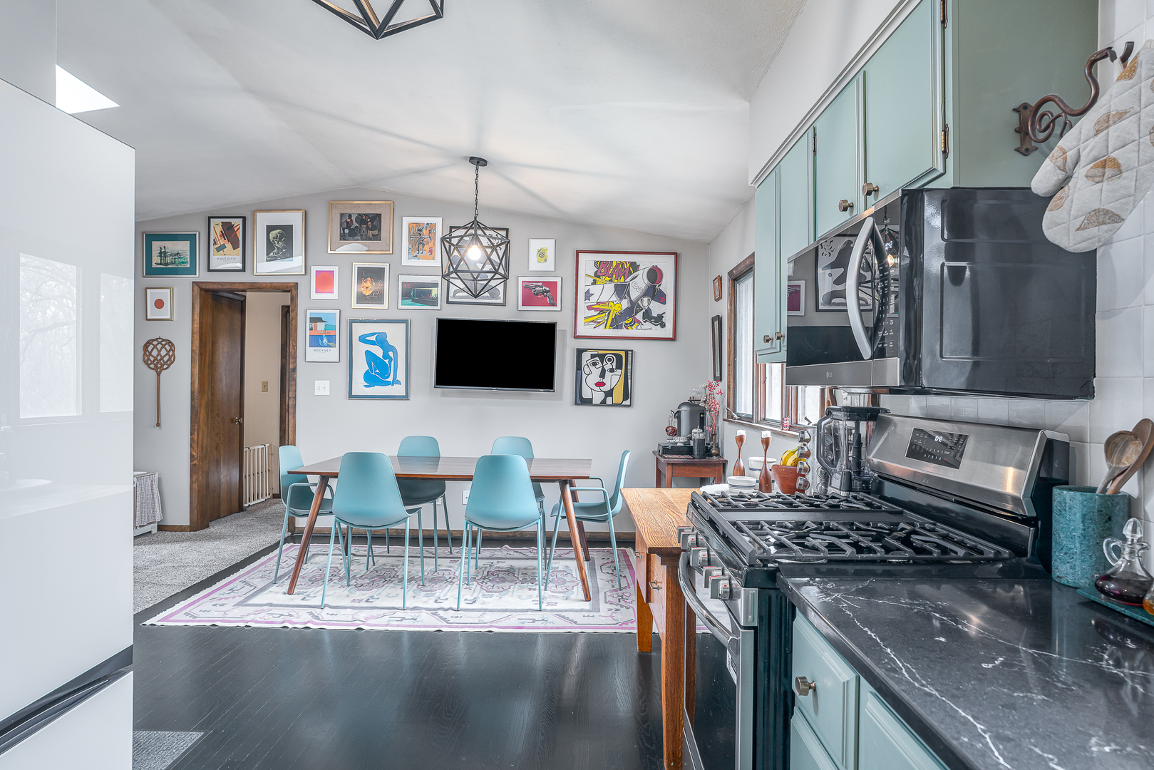 3503 53rd Street Moline, IL 61265 - Photo 9 of 37