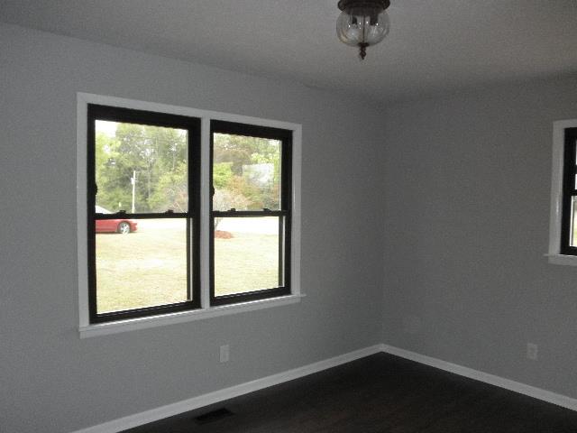 11 Hilltop Road Fayetteville, TN 37334 - Photo 11 of 24 Bedroom 3
