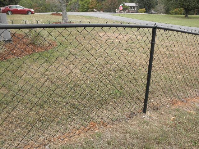 11 Hilltop Road Fayetteville, TN 37334 - Photo 24 of 24 Detail of the fence