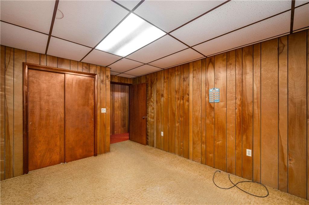 247 Welsh Road Valencia, PA 16059 - Photo 22 of 40 BR2 has a double closet for all those personal belongings
