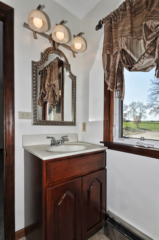 44W660 Rohrsen Road Hampshire, IL 60140 - Photo 16 of 25